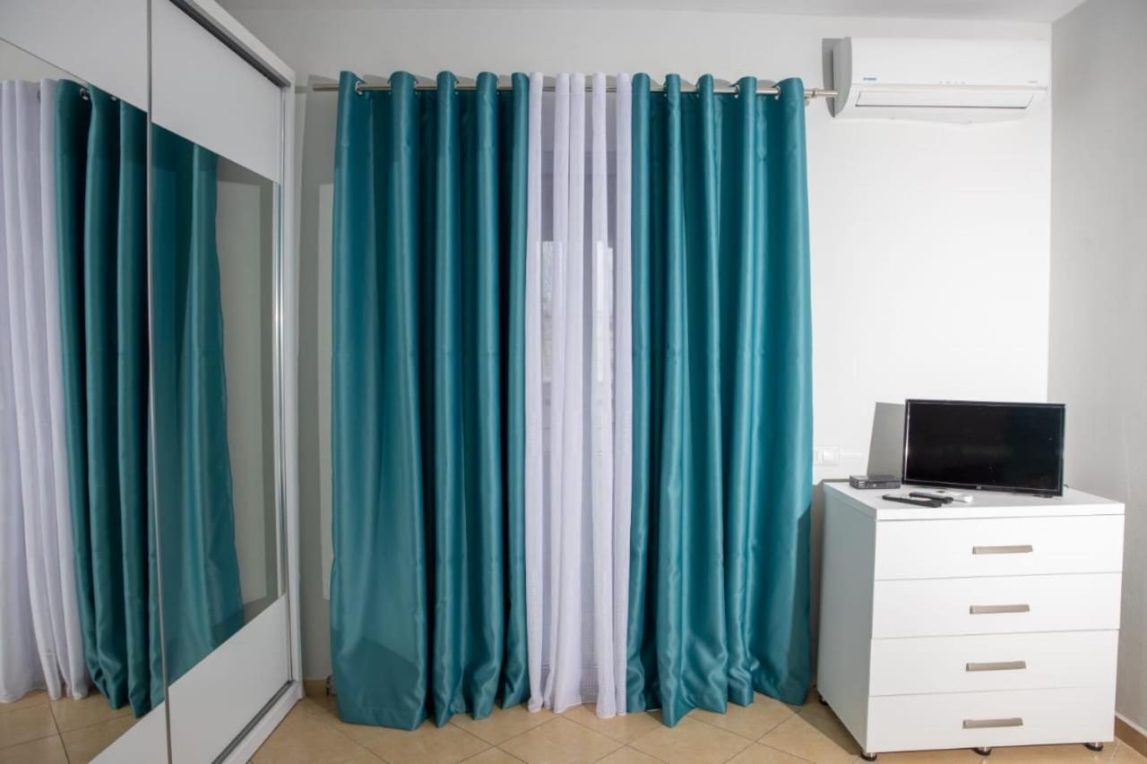 Colombo'S Apartment Vlorë Dış mekan fotoğraf